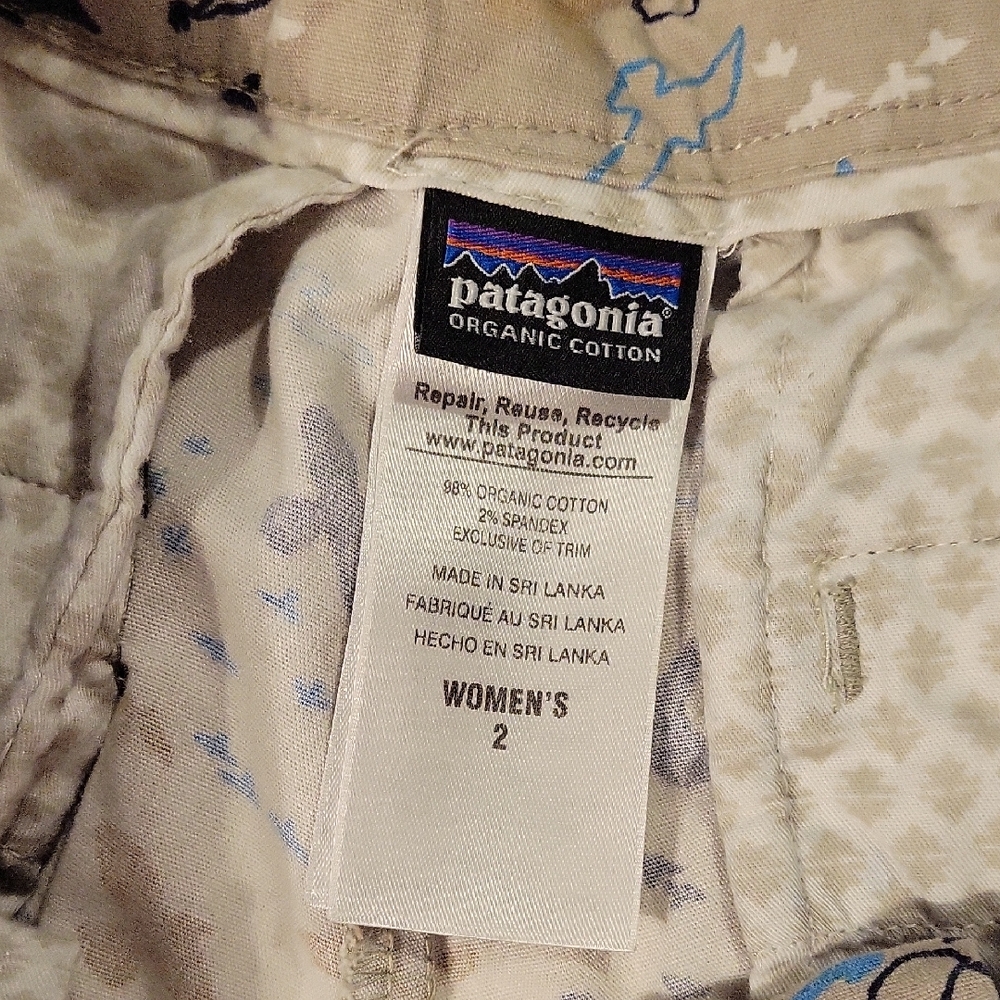 Patagonia Bird Print Women's Shorts - Picture 2 of 3